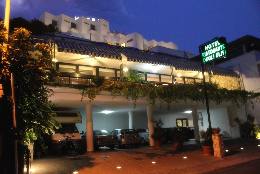 Hotel Degli Ulivi Castro  ภายนอก รูปภาพ