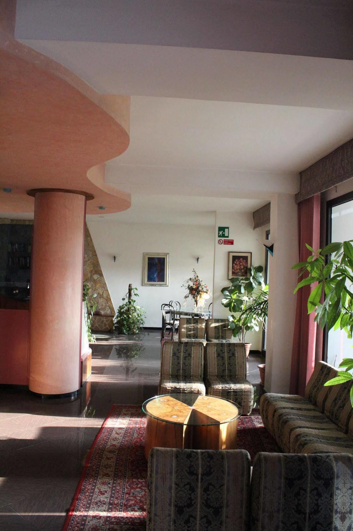 Hotel Degli Ulivi Castro  ภายนอก รูปภาพ