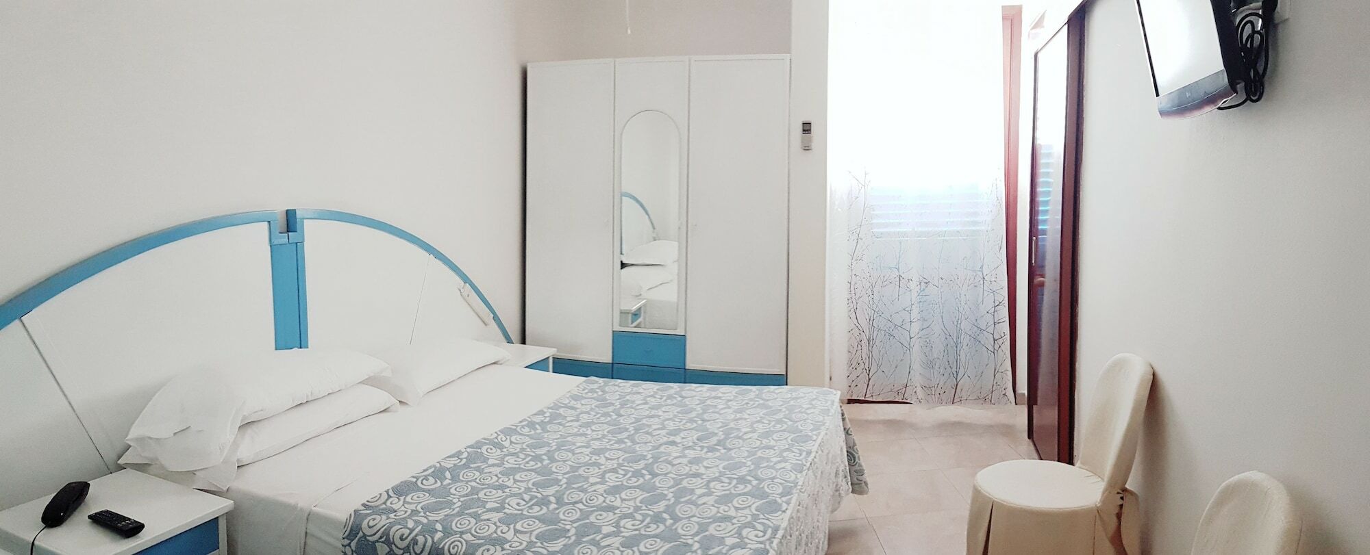 Hotel Degli Ulivi Castro  ภายนอก รูปภาพ