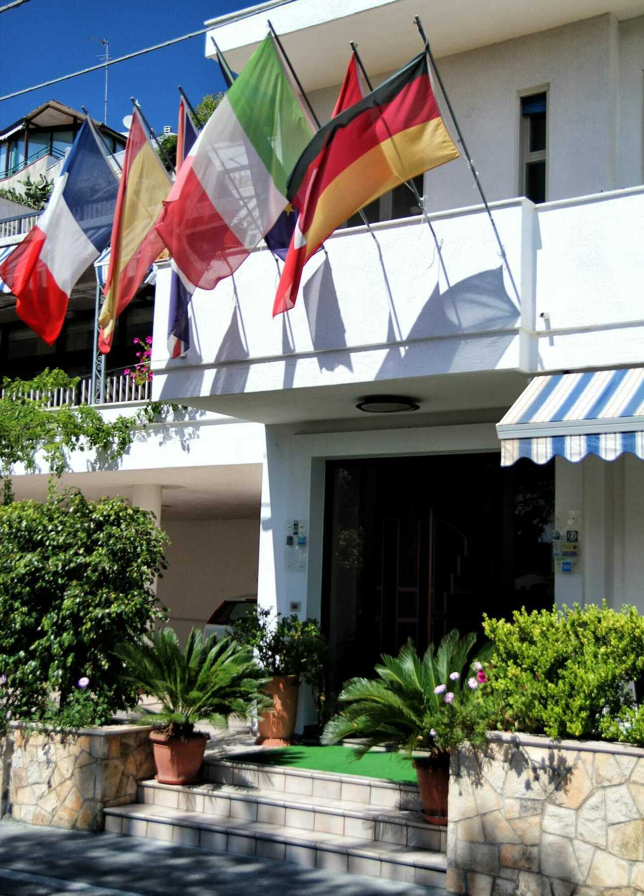 Hotel Degli Ulivi Castro  ภายนอก รูปภาพ